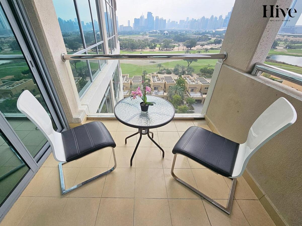 Luxury 1 Bed In Golf Views Apartment